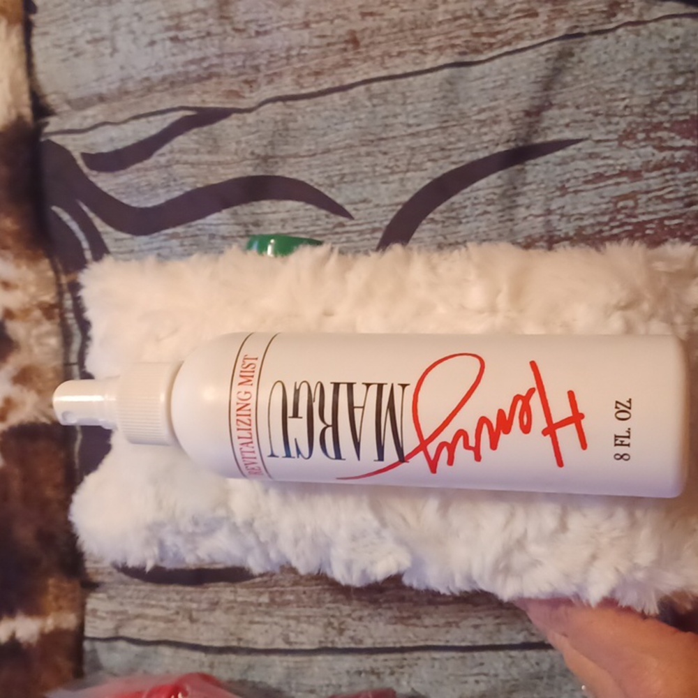New Unsealed Henry Margu Revitalizing Spritz 8 oz For Wigs